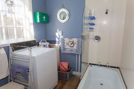 Photo of property in 44 Seaview Road, Herbertville, 4970