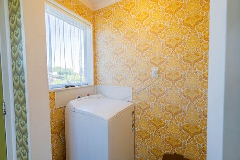 Photo of property in 25 Mckerrow Street, Te Anau, 9600