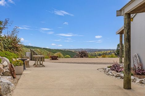 Photo of property in 135 Bensemann Road, Upper Moutere, 7175