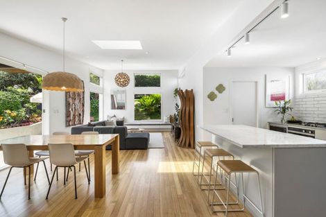 Photo of property in 12 Peel Street, Westmere, Auckland, 1022