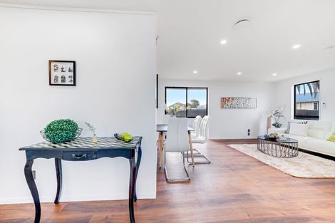 Photo of property in 141 Mangere Road, Otahuhu, Auckland, 1062