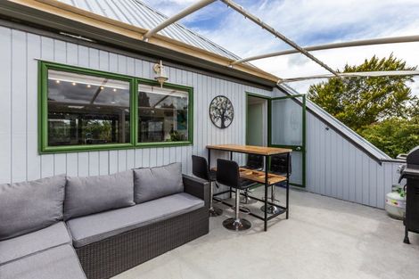 Photo of property in 3 Boundary Road, Waipahihi, Taupo, 3330