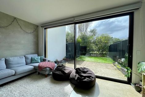 Photo of property in 47 Te Ara O Paetutu, Petone, Lower Hutt, 5012