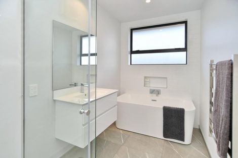 Photo of property in 34 Karere Avenue, Marshland, Christchurch, 8083