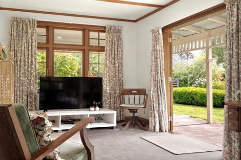 Photo of property in 64 Geelong Street, Waikouaiti, 9510