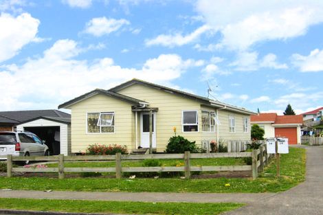 Photo of property in 34 Robert Skelton Place, Clendon Park, Auckland, 2103