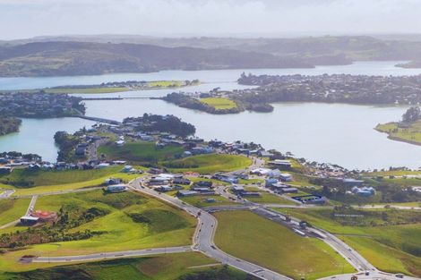 Photo of property in 9 Kapokapowai Street, Raglan, 3225