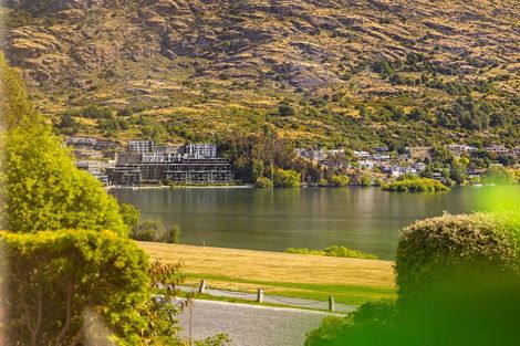 Photo of property in 20 Lake Avenue, Frankton, Queenstown, 9300