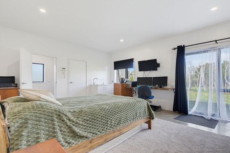 Photo of property in 752 Settlement Road, Hakaru, Wellsford, 0975