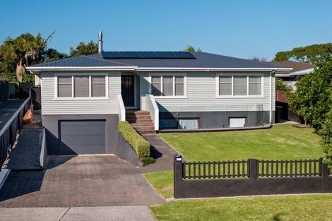 Photo of property in 12a Goods Road, Otumoetai, Tauranga, 3110