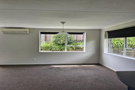 Photo of property in 15 Rossiter Crescent, Lynmouth, New Plymouth, 4310