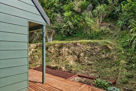 Photo of property in 63 Omapere Street, Whitby, Porirua, 5024