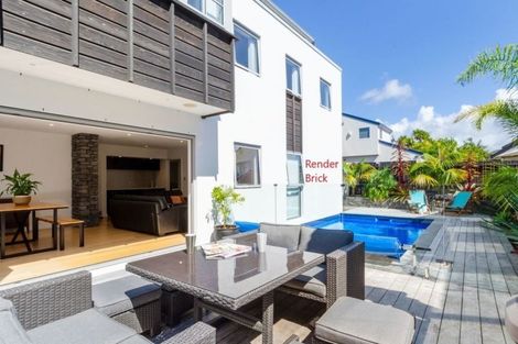 Photo of property in 31a Beechwood Road, Rothesay Bay, Auckland, 0630