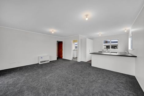 Photo of property in 8a Milmoe Street, Hawera, 4610