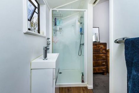 Photo of property in 1/31 Sunnyfield Crescent, Glenfield, Auckland, 0629