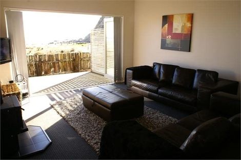 Photo of property in 5 Estuary Street, Makara Beach, 6972