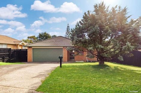 Photo of property in 7 Kathleen Reece Place, Waiuku, 2123