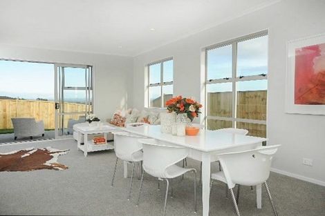 Photo of property in 111 Mackay Drive, Greenhithe, Auckland, 0632