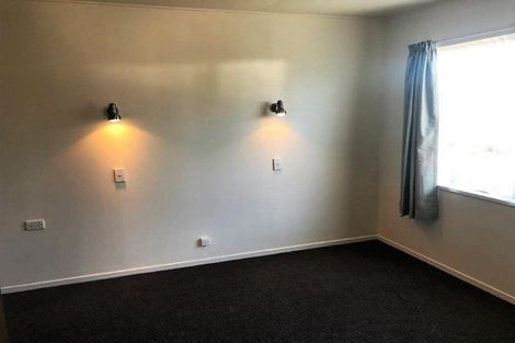 Photo of property in 2/32 Napier Road, Havelock North, 4130