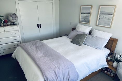 Photo of property in 30 Saint Michaels Crescent, Kelburn, Wellington, 6012