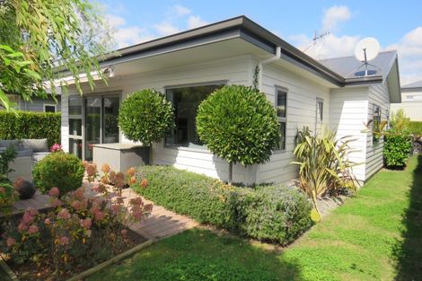 Photo of property in 23 Chateau Crescent, Rangatira Park, Taupo, 3330