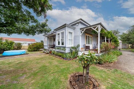 Photo of property in 37 Charlotte Street, Takapau, 4203
