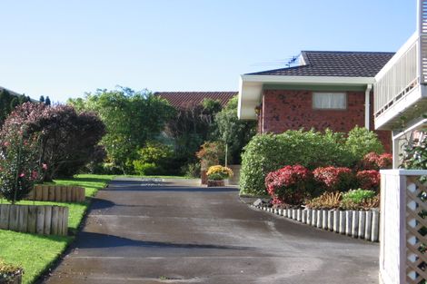 Photo of property in 2/29 Rapallo Place, Farm Cove, Auckland, 2012