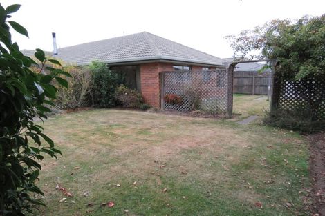 Photo of property in 10 Mull Place, Broomfield, Christchurch, 8042