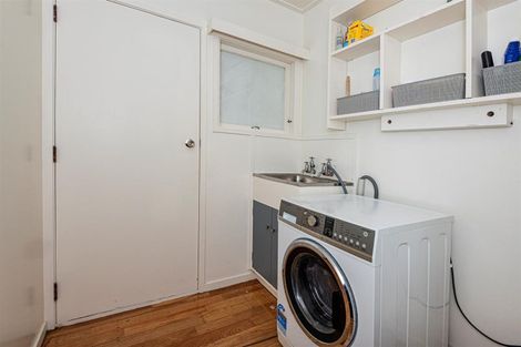 Photo of property in 42 Hilltop Avenue, Morningside, Whangarei, 0110