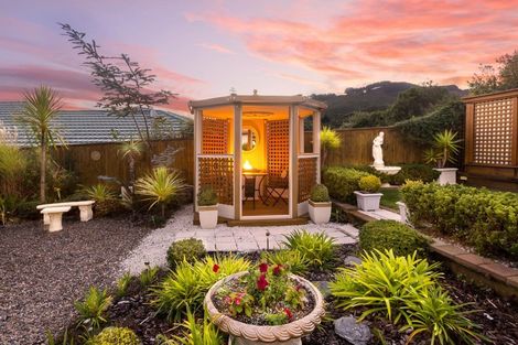 Photo of property in 41 Kirton Drive, Riverstone Terraces, Upper Hutt, 5018