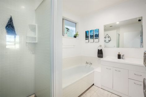 Photo of property in 3 Spey Place, Papakowhai, Porirua, 5024