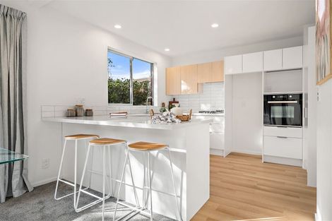 Photo of property in 12a Westburn Terrace, Burnside, Christchurch, 8041