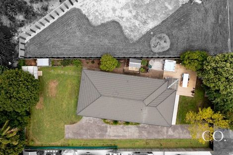 Photo of property in 4 Beach Grove, Omokoroa, 3114