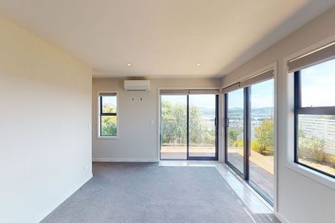 Photo of property in 1 Lyons Crescent, Strathmore Park, Wellington, 6022