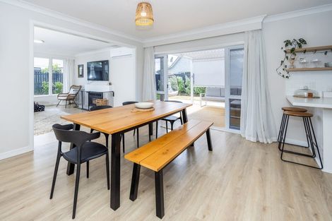 Photo of property in 8 Williams Place, Fairfield, Hamilton, 3214