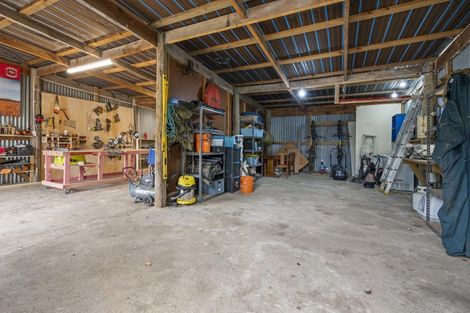 Photo of property in 21 Raumai Road, Bulls, 4894