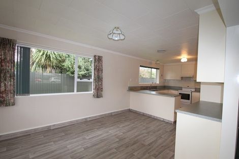 Photo of property in 2a Hamlet Street, Stratford, 4332