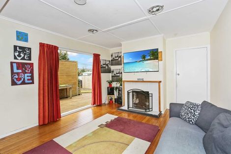 Photo of property in 1/22 Cosgrave Road, Papakura, 2110