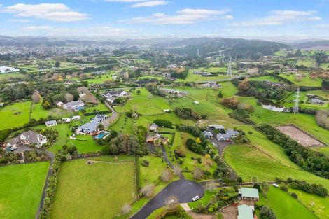 Photo of property in 47 Broadwood Rise, Kumeu, 0892