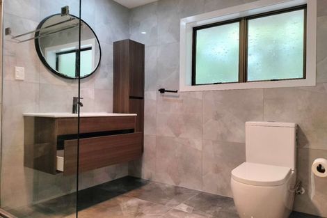 Photo of property in 16a Manse Road, Pahurehure, Papakura, 2113