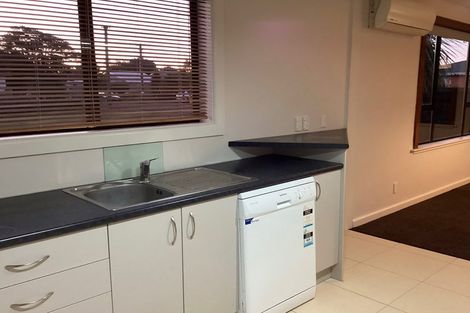 Photo of property in 43 Heathcote Street, Woolston, Christchurch, 8023