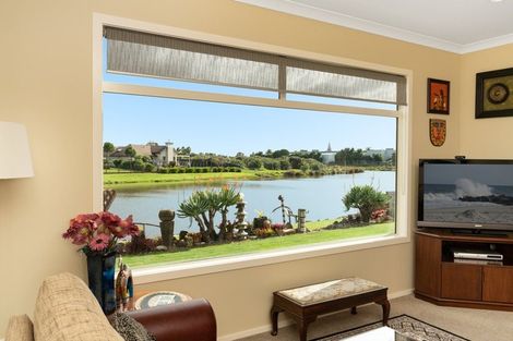 Photo of property in 163 Oriental Parade, Papamoa Beach, Papamoa, 3118