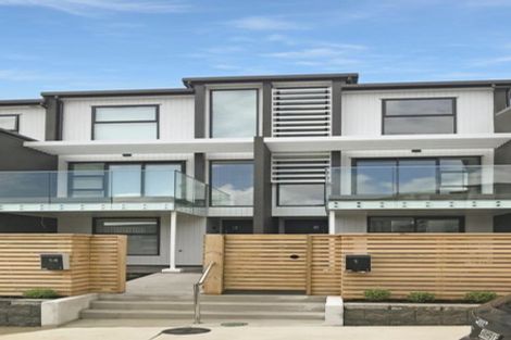 Photo of property in 14 Pottery Crescent, Hobsonville, Auckland, 0618