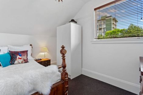 Photo of property in 15 Hewitts Road, Merivale, Christchurch, 8014