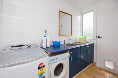 Photo of property in 30 Terry Crescent, Milson, Palmerston North, 4414