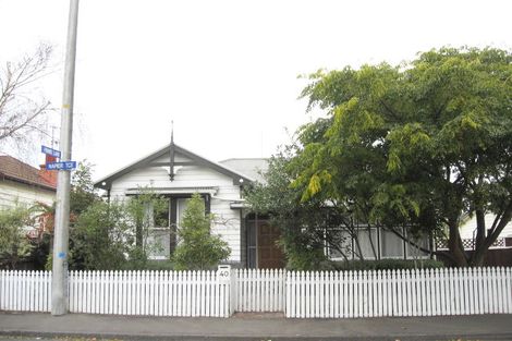 Photo of property in 40 Napier Terrace, Hospital Hill, Napier, 4110