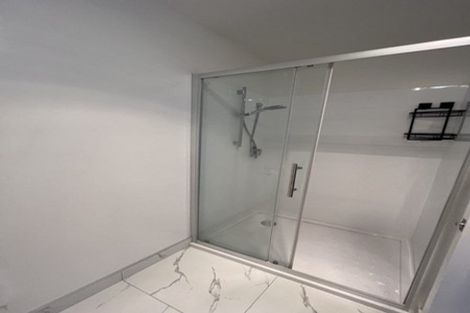 Photo of property in 17 Woodford Avenue, Woodend, 7610