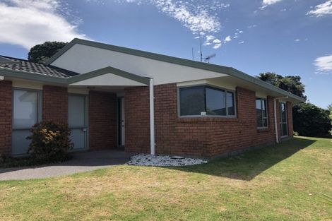 Photo of property in 4 Bell Common Close, Bethlehem, Tauranga, 3110