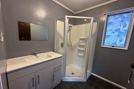 Photo of property in 2 Wyoming Grove, Totara Park, Upper Hutt, 5018