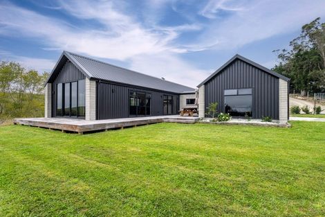 Photo of property in 389 Mount Harris Road, Ikawai, Waimate, 7977